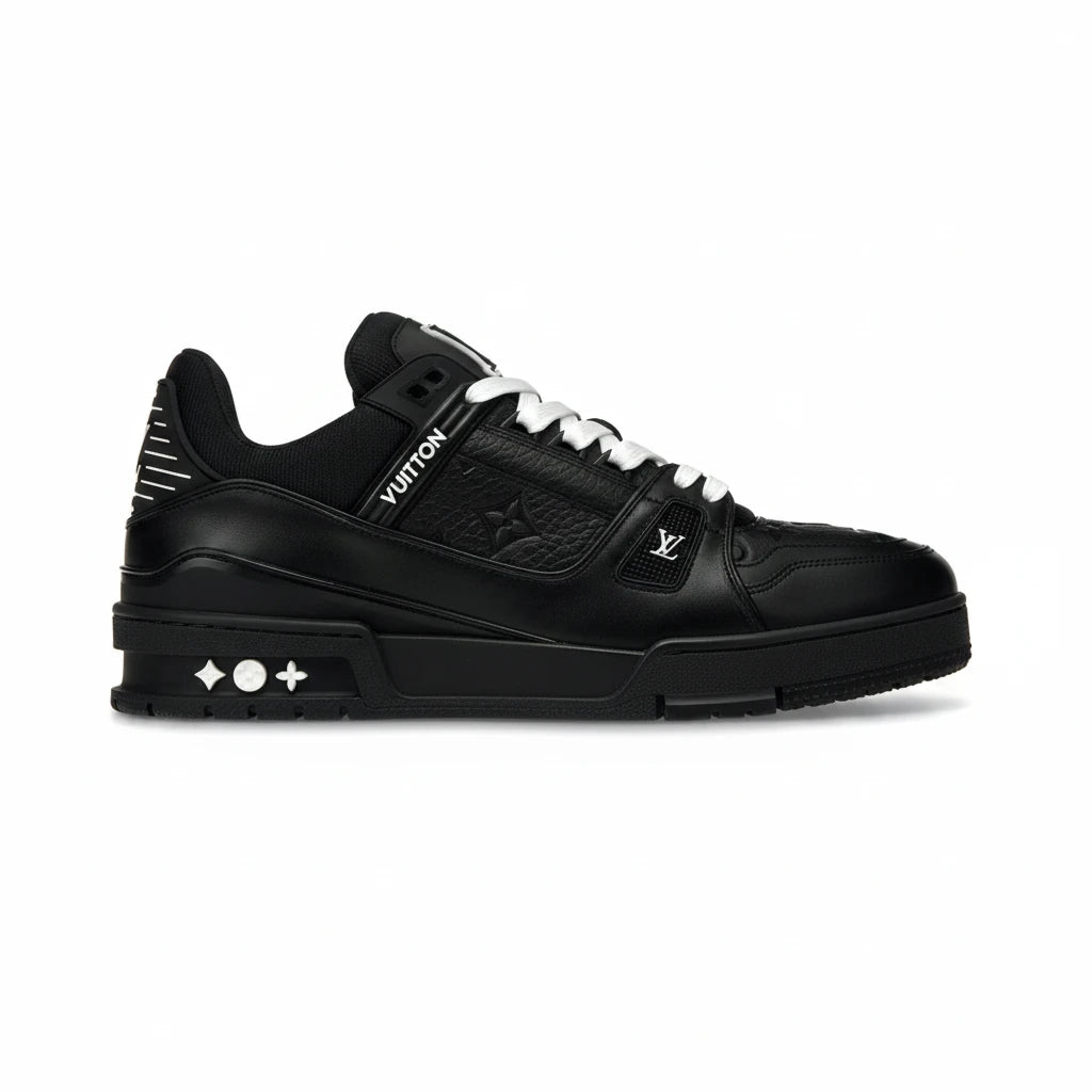 LOUIS VUITTON TRAINER BLACK