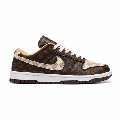 Nike SB Dunk Low