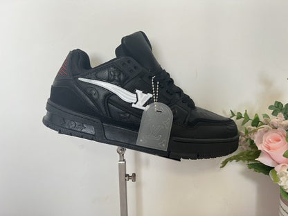 Louis Vuitton LV 8.º