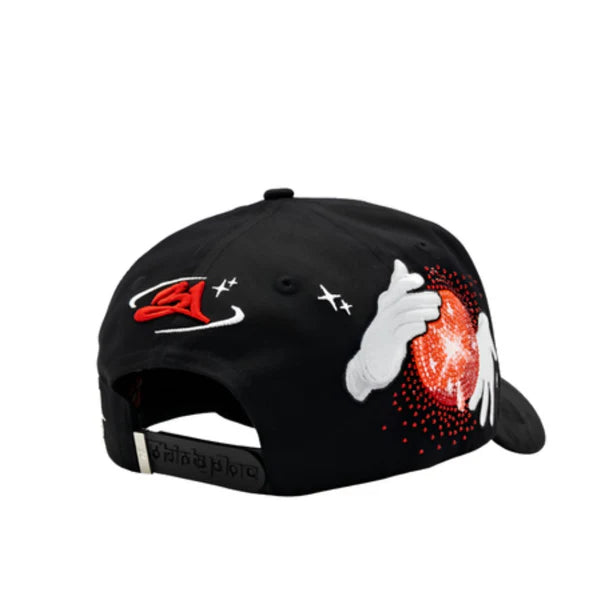 31 Hats “The Magician” Red