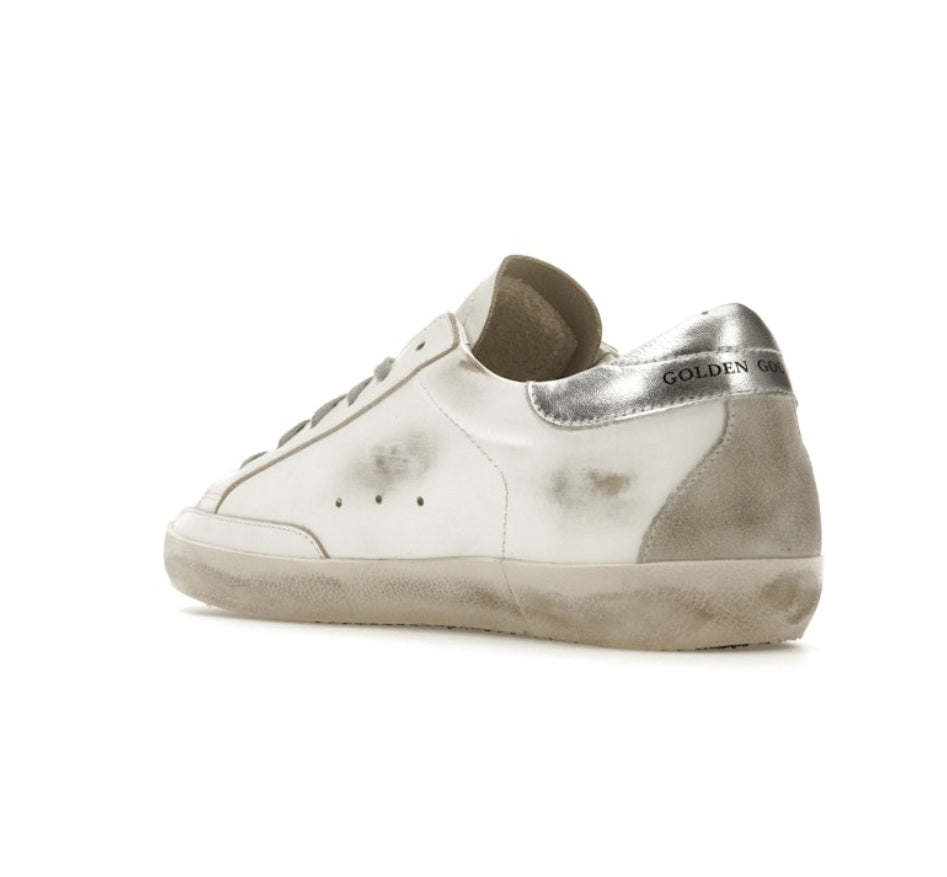GOLDEN GOOSE LADY