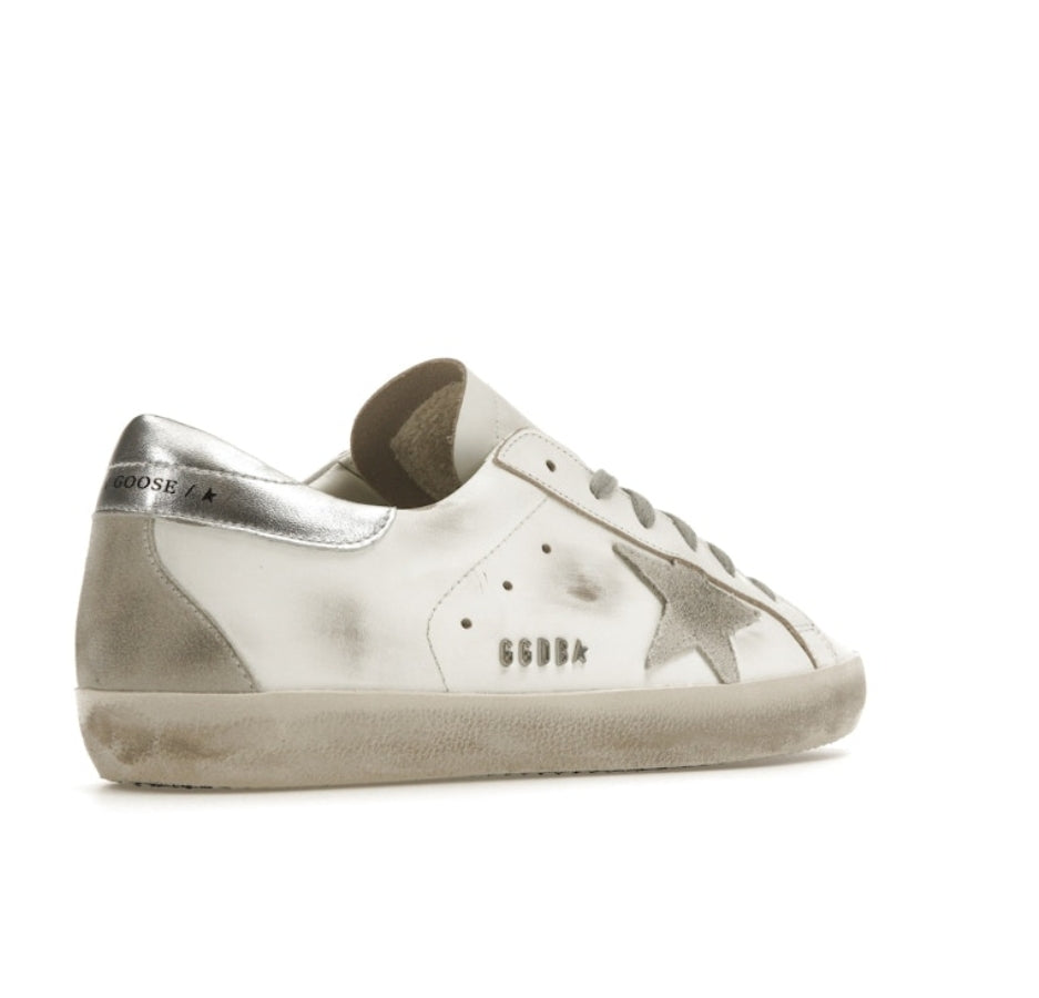 GOLDEN GOOSE LADY